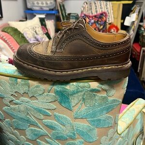 Dr Martin oxfords